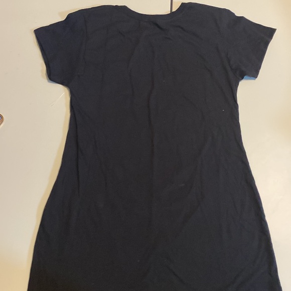 Cute Whitney Houston’s shirt - Picture 3 of 4